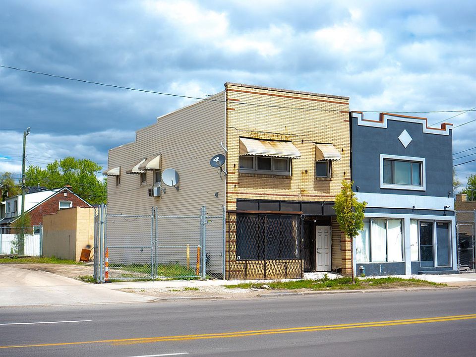 1st image of 19510 W Warren Ave