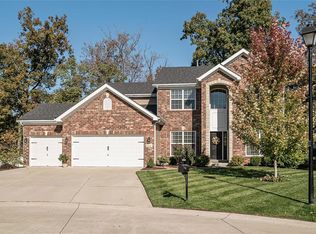 511 Autumn Gate Ct, Lake Saint Louis, MO 63367