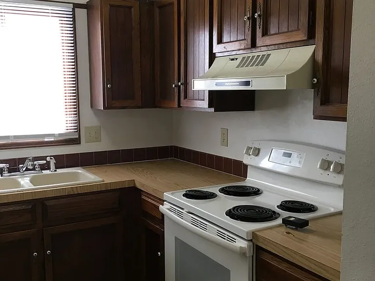 3005 Anchor Way — Photo 6
