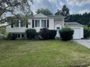 1629 Pebblebrook Ln, Harrisburg, PA 17110