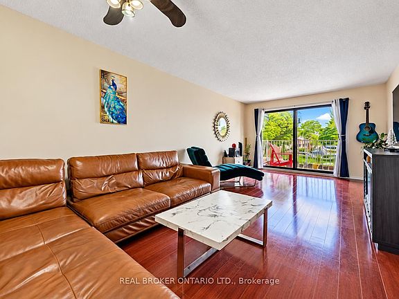 5th image of 54 Millhouse Cres