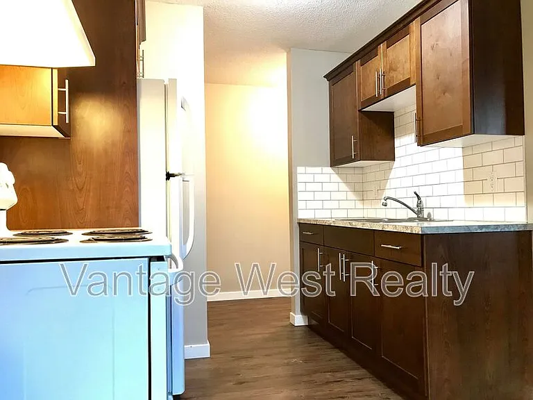 235 Husch Rd #103 — Photo 3