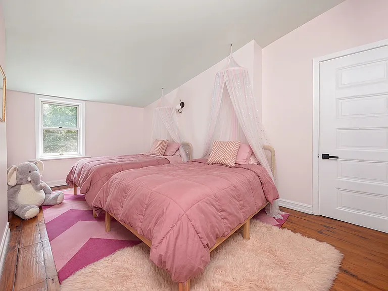 745 Greenwich St #2 — Photo 4