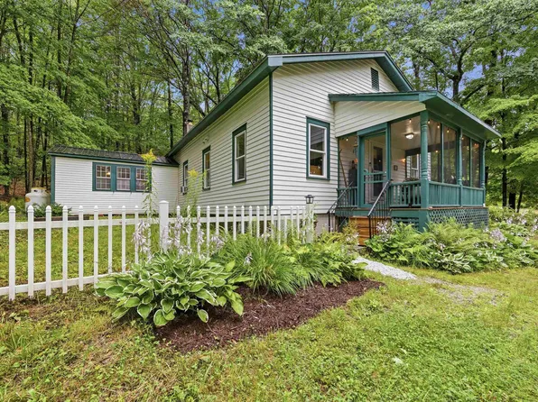 13 Harvey Road, Sutton, NH 03260