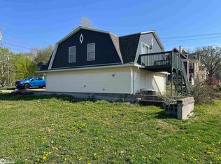 215 N Jefferson St, Ottumwa, IA 52501