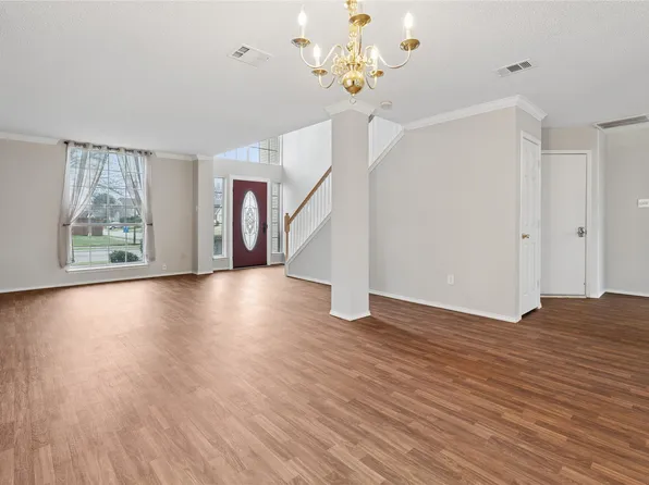 7522 Armstrong Ln, Rowlett, TX 75089