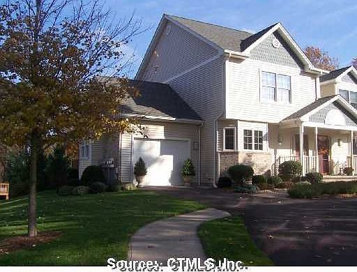 2nd image of 701 Kebalo Ln