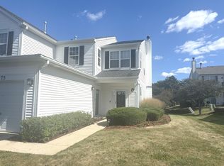 2877 Falling Waters Dr, Lindenhurst, IL 60046