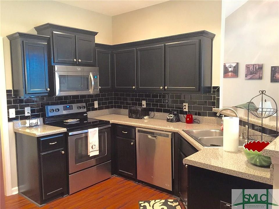 2nd image of 525 Adelante Ln