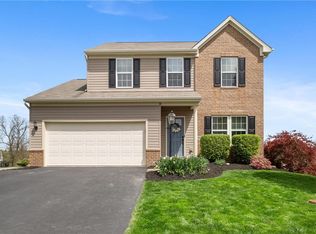 4028 Bentwood Dr, Canonsburg, PA 15317