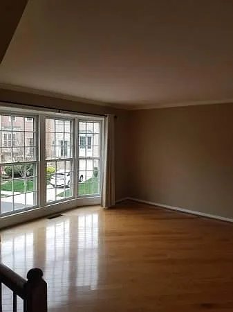 12016 Johns Pl — Photo 11