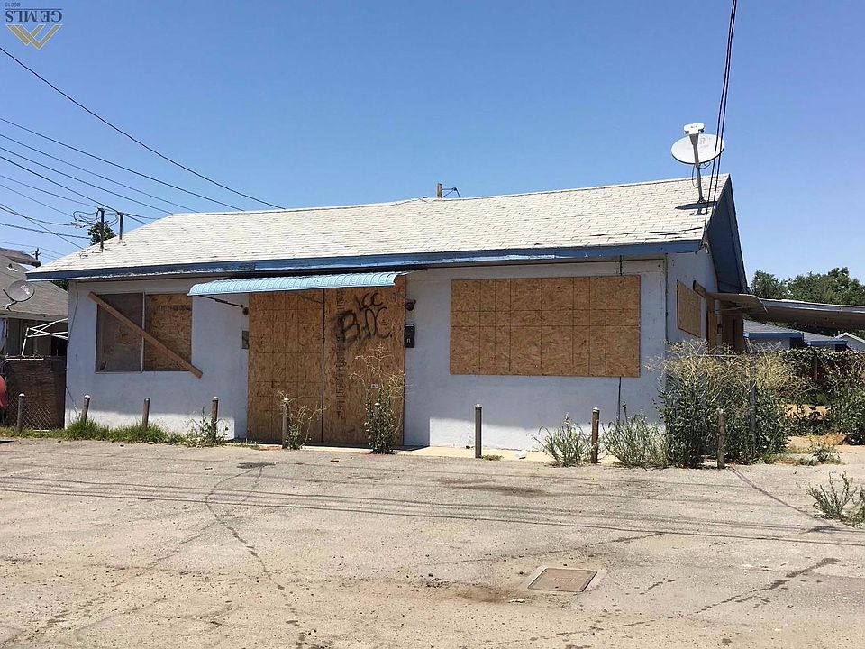2nd image of 715 28th St