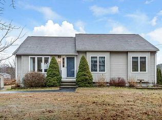 201 Colvintown Rd, Coventry, RI 02816