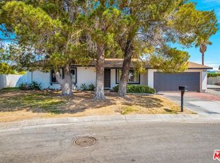 2365 Acacia Rd E, Palm Springs, CA 92262