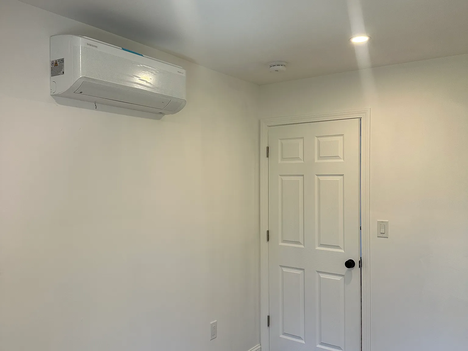 2 bed, $2,300 — Photo 4
