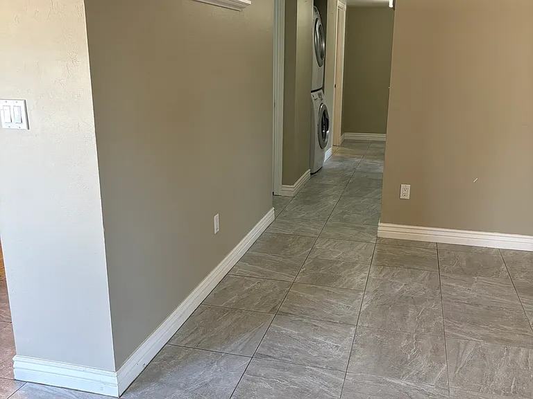 102 W Loma Vista Dr #102 — Photo 9