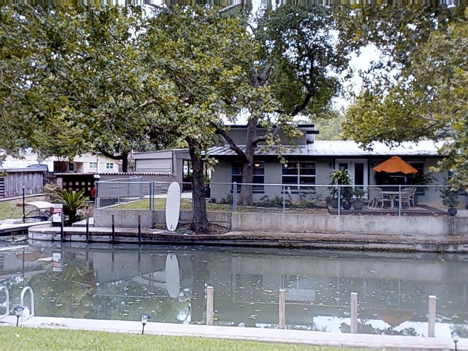 1st image of 144 Trelawney St