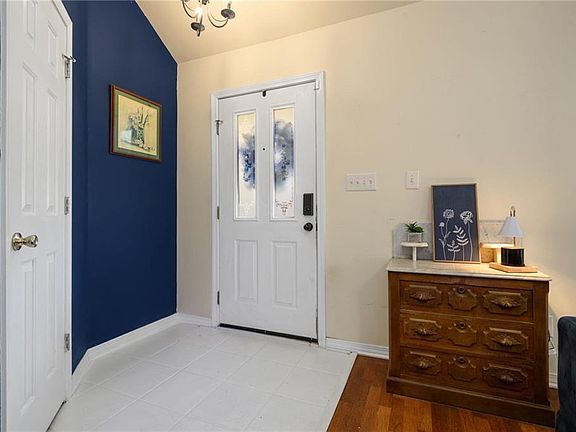 2nd image of 7160 Windmill Pl N