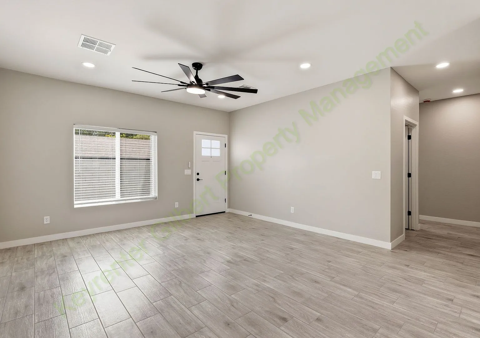 Brand-New Luxury Duplex Home | 3 Bedrooms | Modern Finishes | Private Backyard — Photo 3
