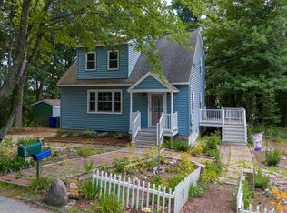 4 Geneva St, Manchester, NH 03102