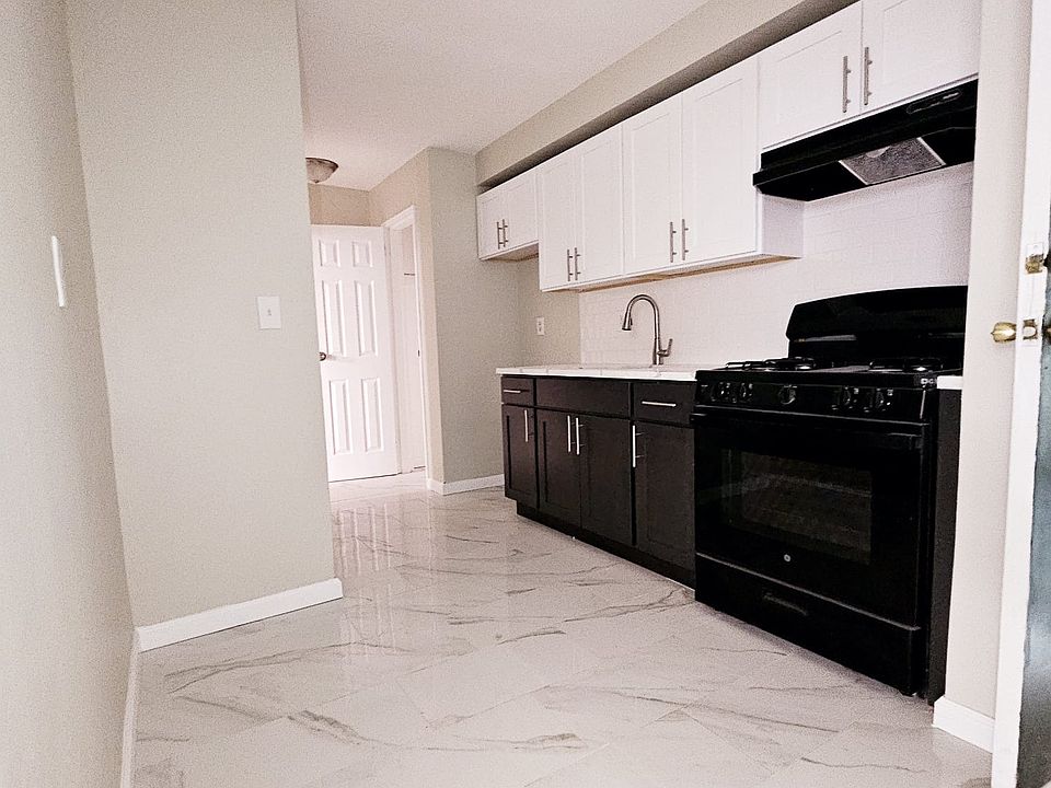 1st image of 48 Carteret St #4C