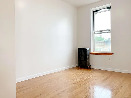 Rented by Compass | media 14