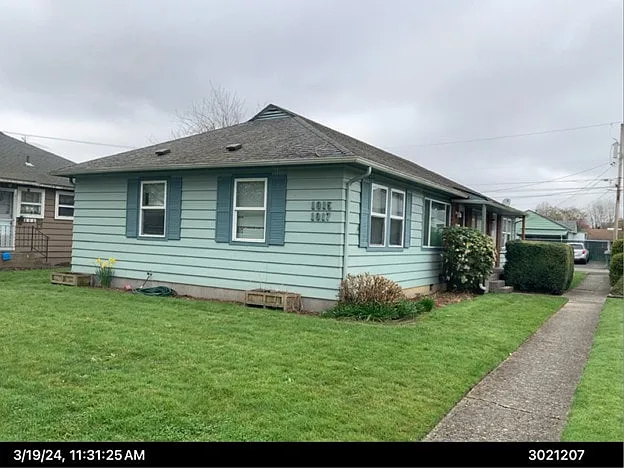 1015 & 1017 18th Avenue — Photo 1