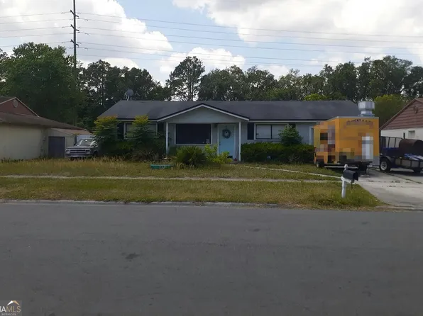 4058 Oriely Dr W, Jacksonville, FL 32210