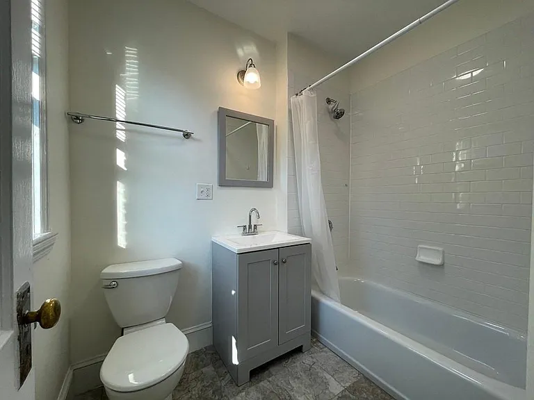 90 Brainerd Rd #14 — Photo 6