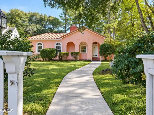 1411 Hawthorne Road, Wilmington, NC 28403