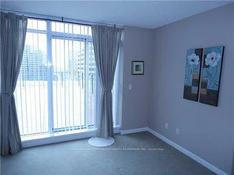 111 Elizabeth St #1910 — Photo 8