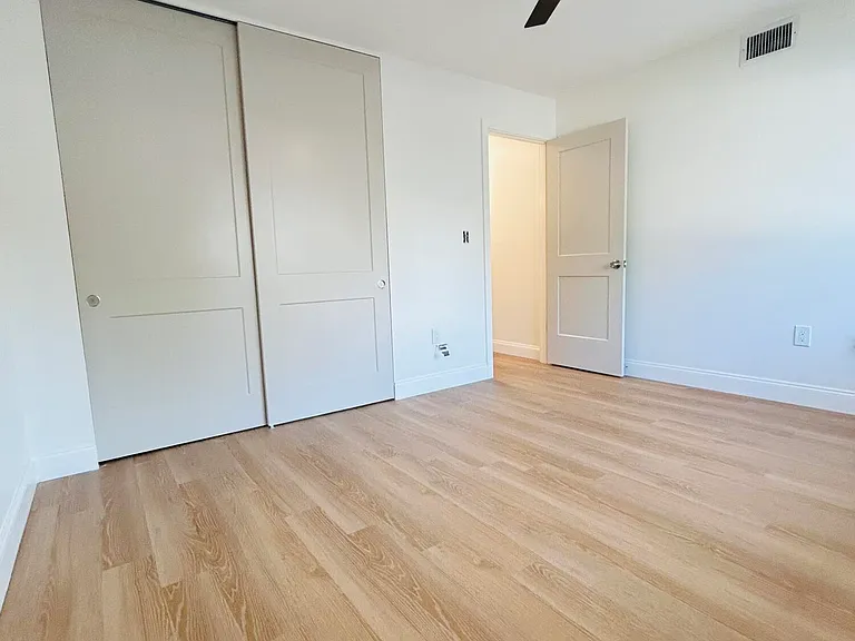 316 6th Ave #1D — Photo 20