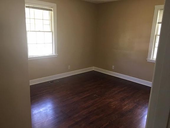 2nd image of 2610 Jones Ave