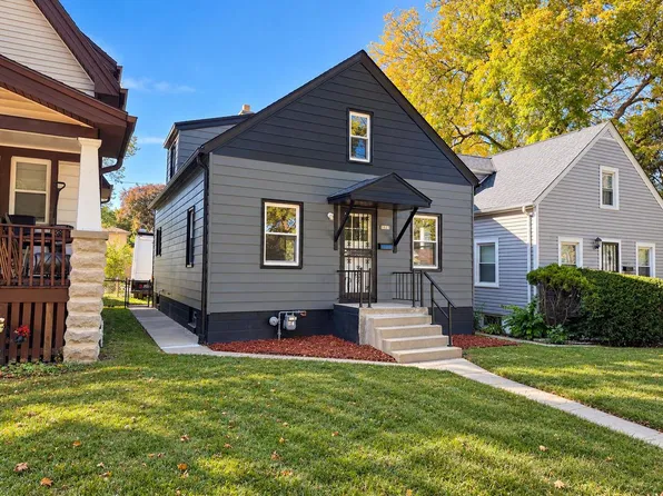 5025 N 27th STREET, Milwaukee, WI 53209