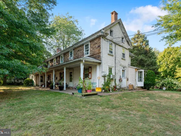 10 Dublin Rd, Perkasie, PA 18944