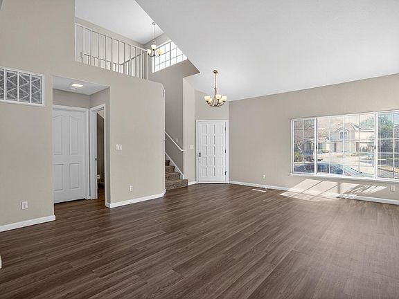 5th image of 3537 Centennial Drive