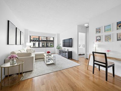 178 E 80th St APT 5D, New York, NY, 10075