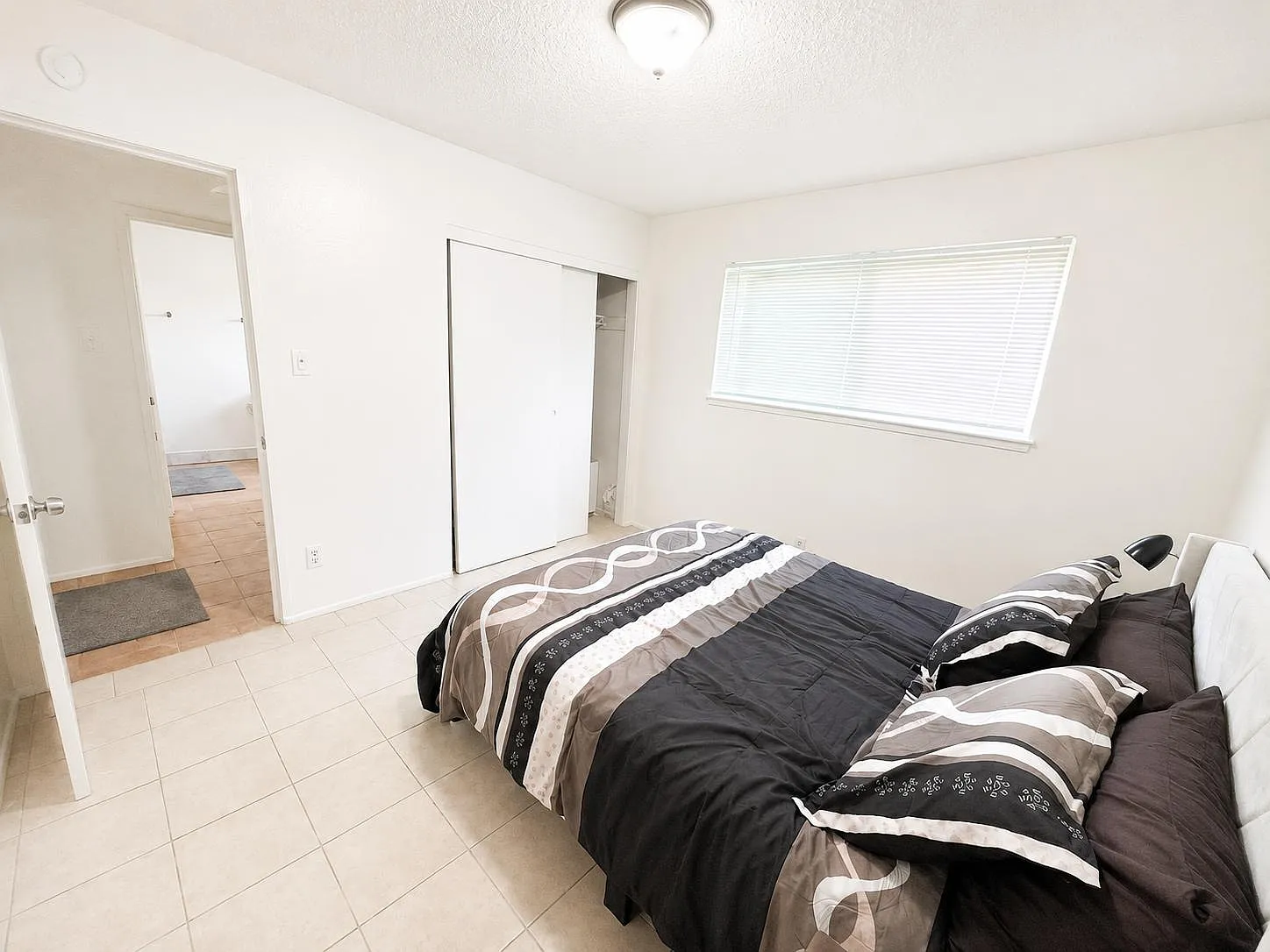 1860 Ethan Way - 15 — Photo 4