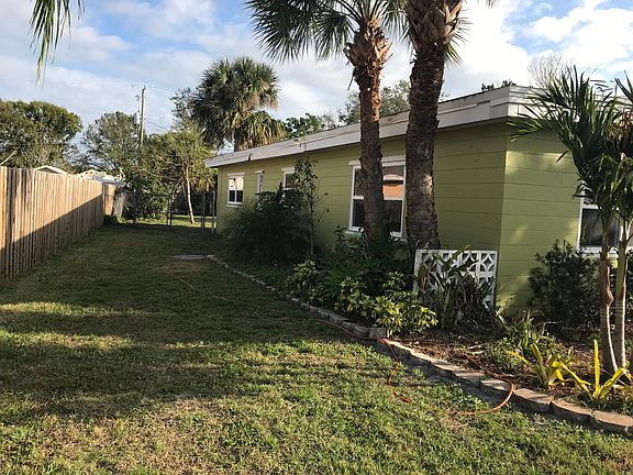 4th image of 459 Crescent Dr