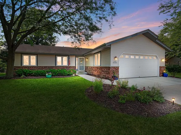 W160N10908 Meadow DRIVE, Germantown, WI 53022