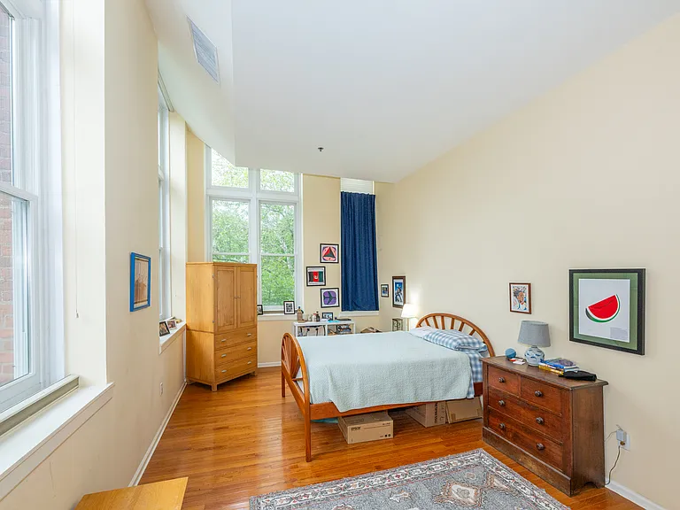 262 Main St #204 — Photo 18