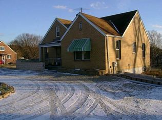 470 Nixon Rd, Cheswick, PA 15024