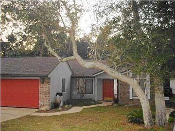 1st image of 327 Evergreen Ave