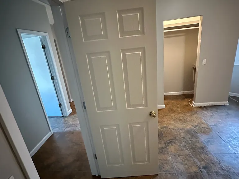298 Bernard St #1 — Photo 7