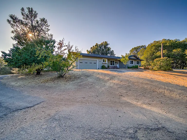 18626 Quiet Oak Pl — Photo 22
