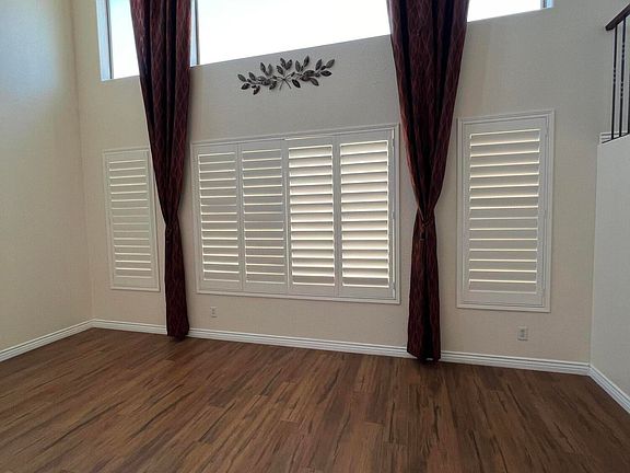 4th image of 8421 W NORTHVIEW Avenue