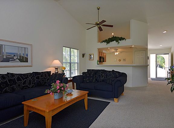 4th image of 660 Wiggins Lake Dr APT 202