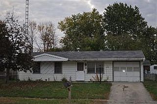 2nd image of 215 Victoria Dr