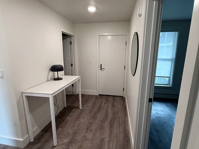 4326 Irving St #305 — Photo 7