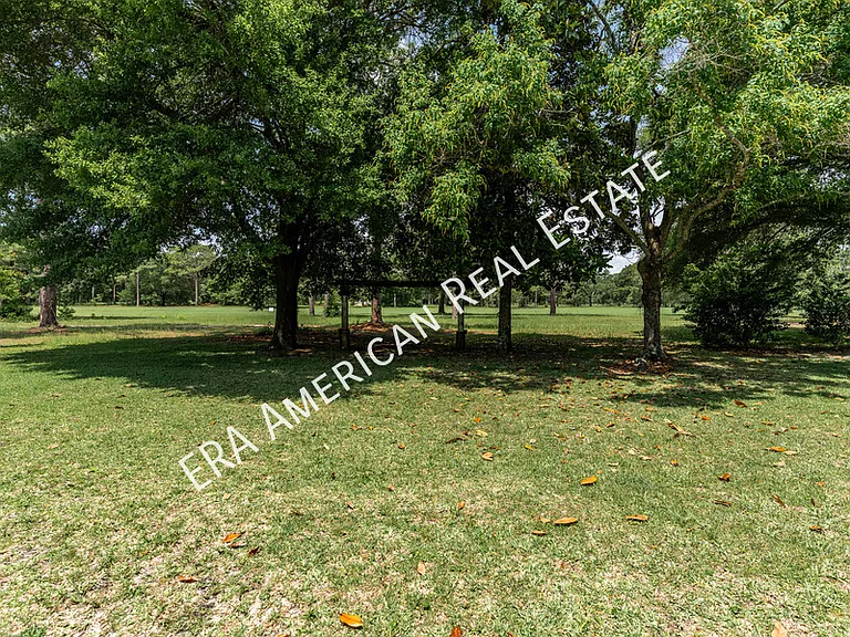 631 Country Club Ave — Photo 5
